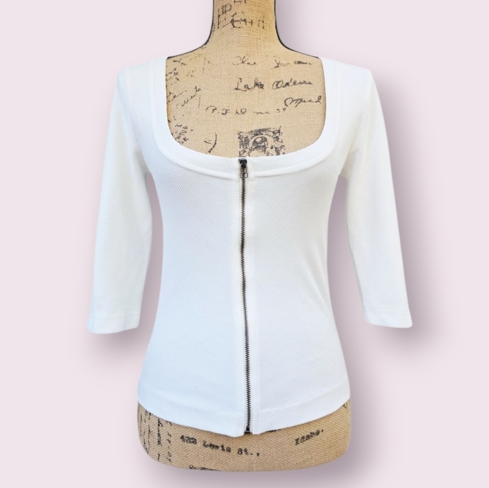 Maeve Anthropologie Ivory Ribbed Top Front-Zip, Scoop Neck, 3/4 Sleeves, Size S - Picture 2 of 6